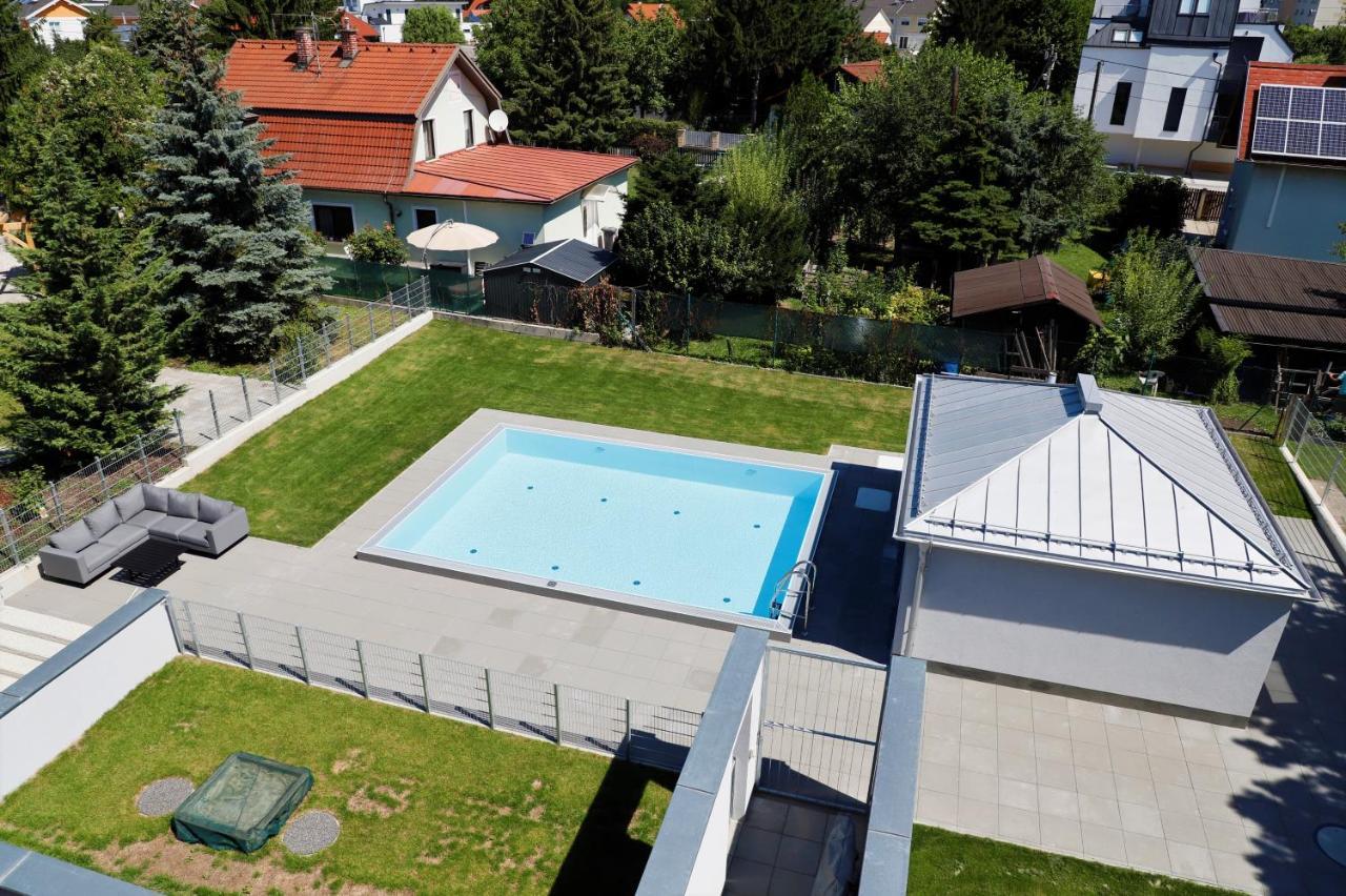 Balcony/Pool/Free Parking Garage Studio Vienna Exterior photo
